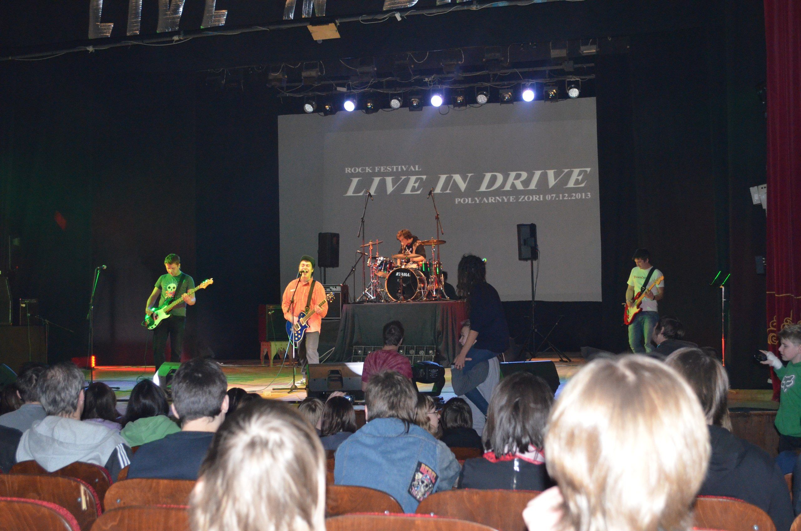 Live in Drive 2013 16