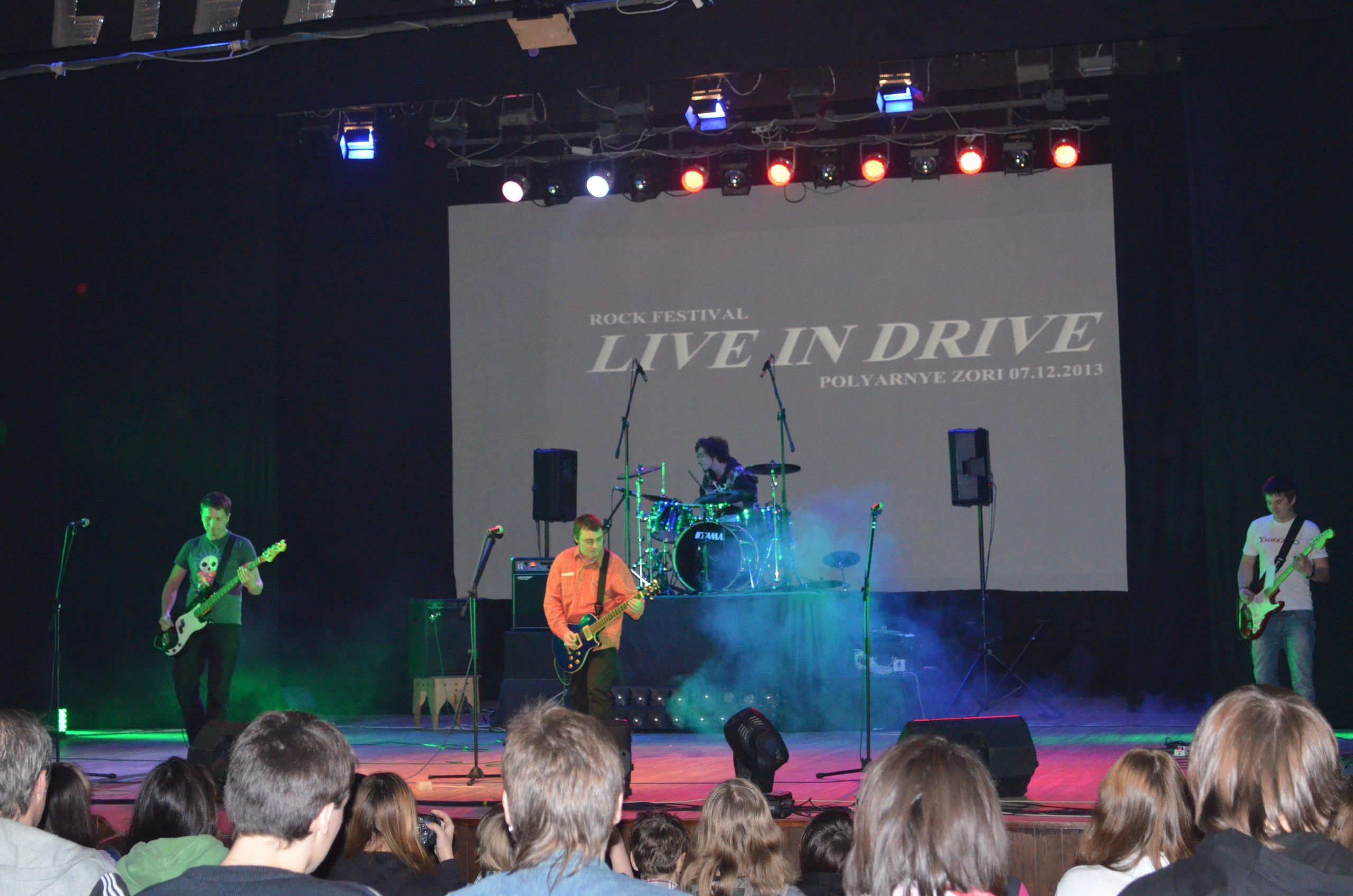 Live in Drive 2013 30