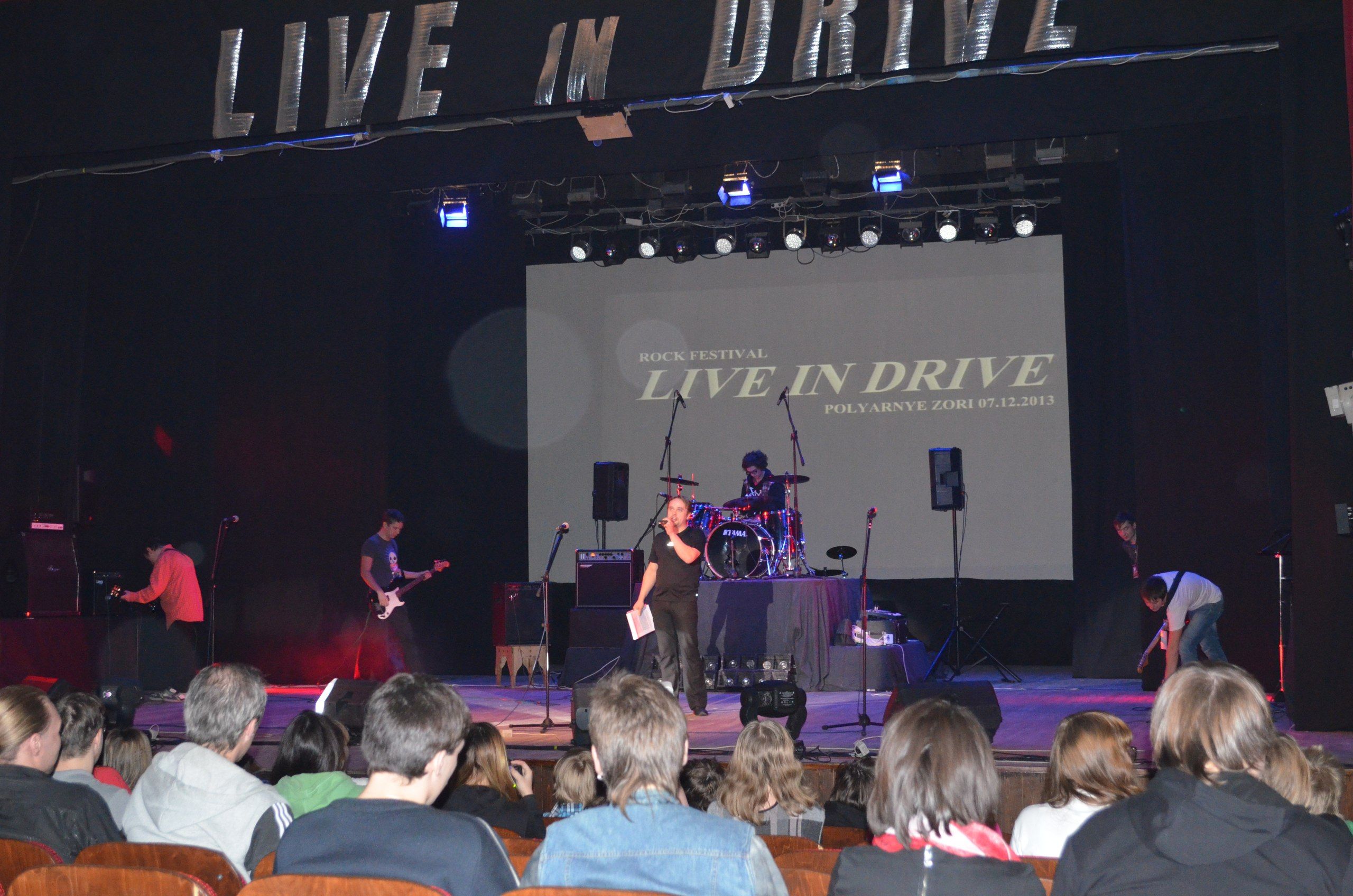 Live in Drive 2013 32