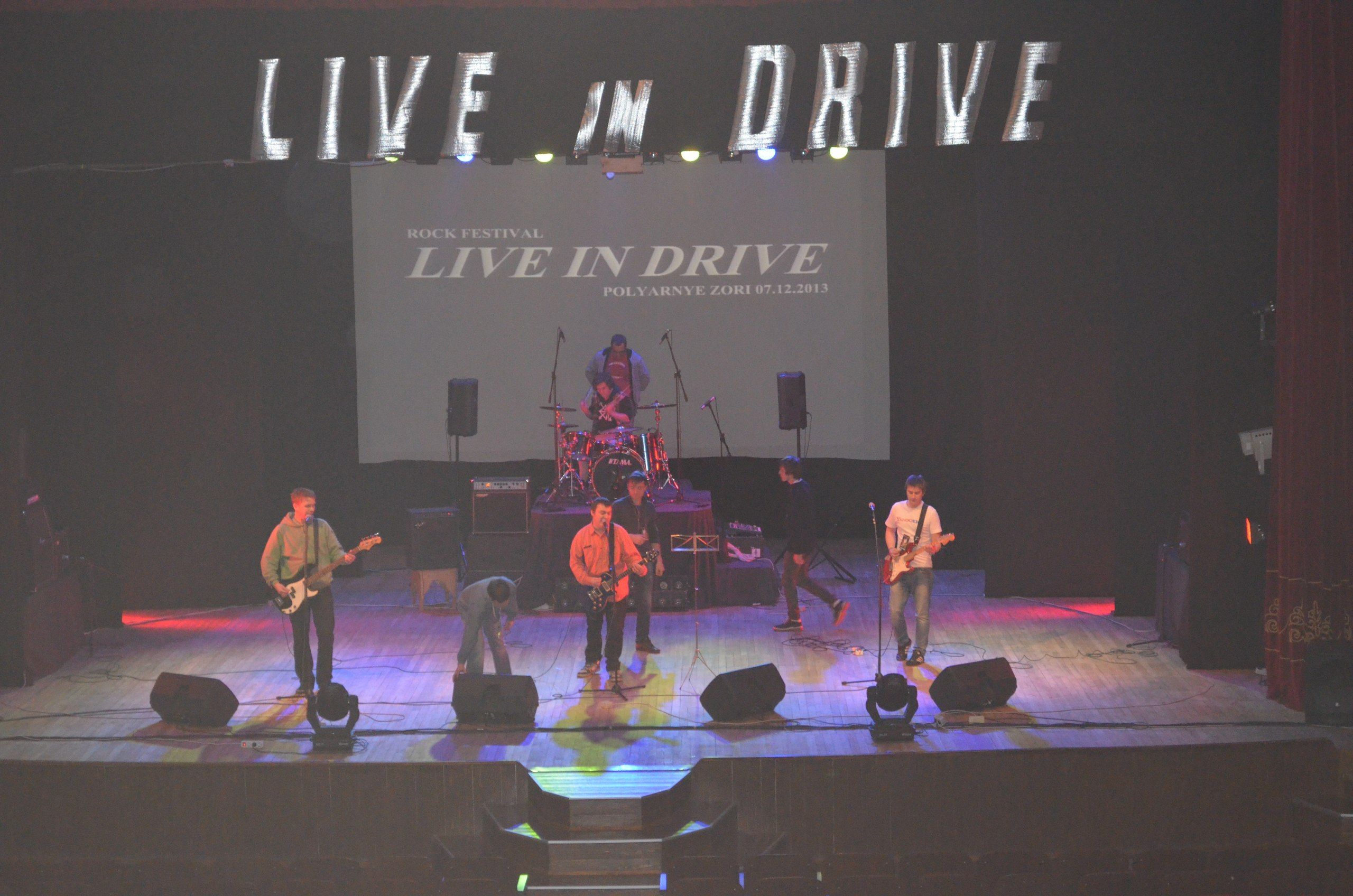 Live in Drive 2013 37