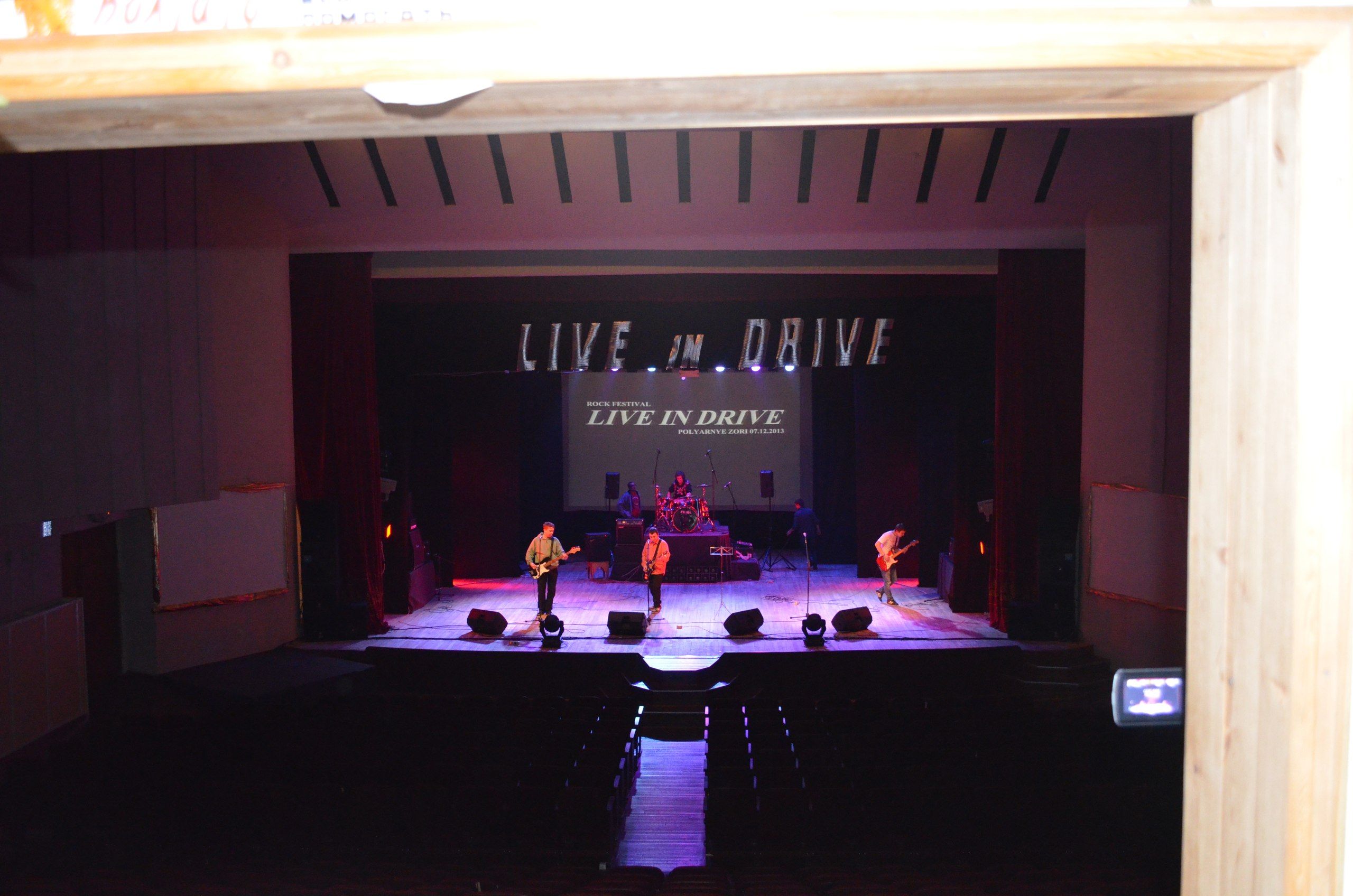 Live in Drive 2013 39